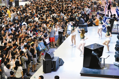 北京青年報(bào)：2016 ChinaJoy展最火的是什么？