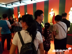 48小時(shí)2萬(wàn)人 一場(chǎng)展覽掀起泉州愛國(guó)熱潮